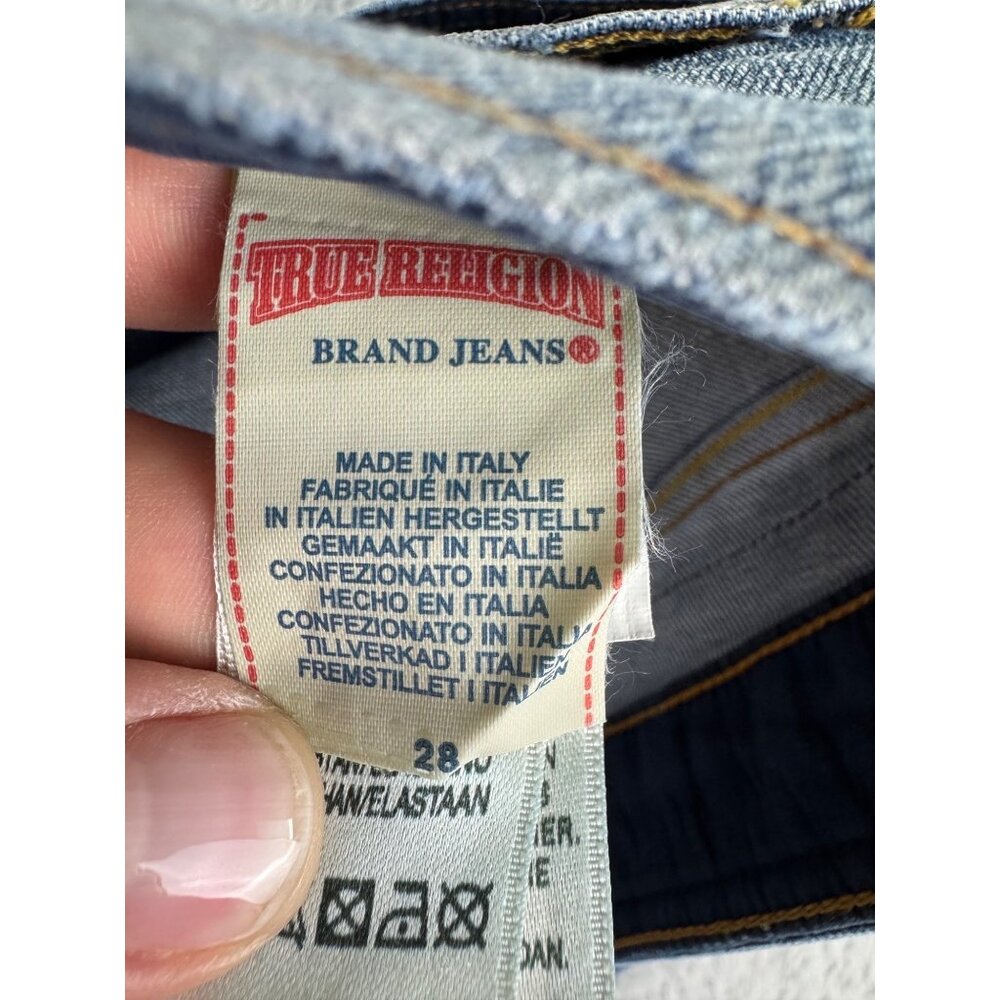 True Religion Womens Lauren Denim Shorts Size 28 Distressed Look Made In Italy N - Picture 5 of 16